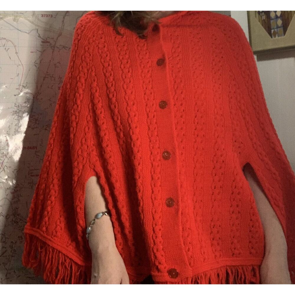 Vintage Glamour Knit Poncho Ladies Red Authentic Cape One Size